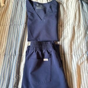 FIGS - NAVY BLUE SMALL SET